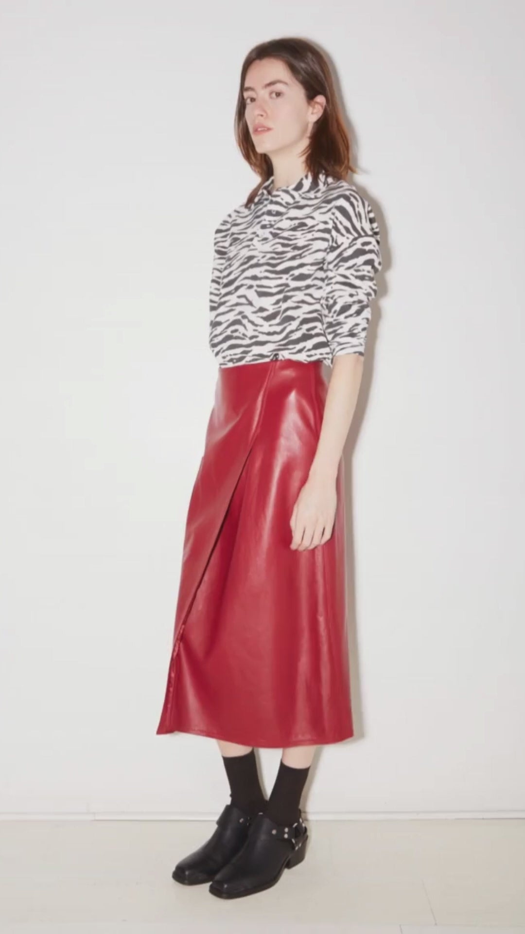 JUPE MARTIN EN CUIR LIPSTICK